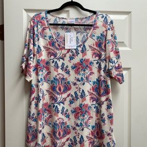 Floral LuLaRoe XL Morgan LLR Tee NWT Pastel